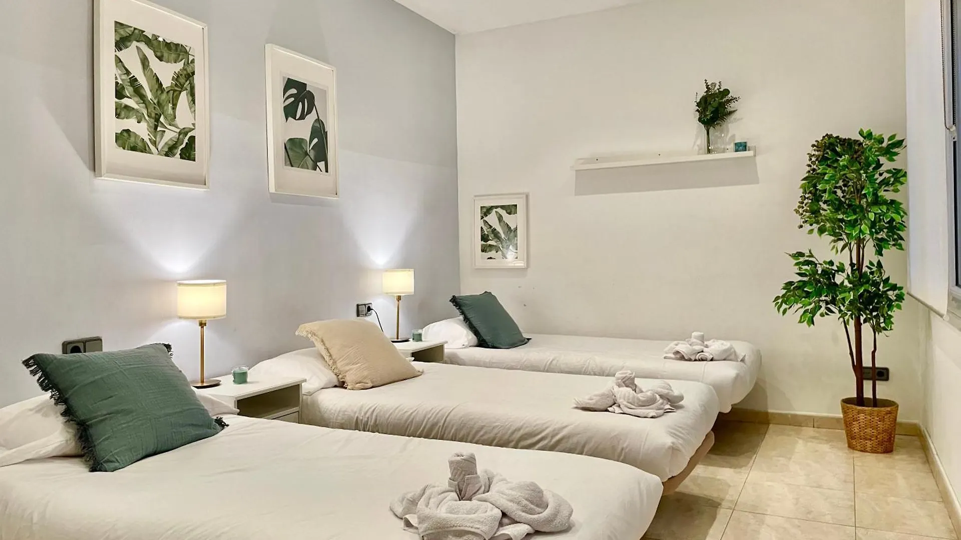 Cozy Apartment 7P With Terrace Barcelona Spain