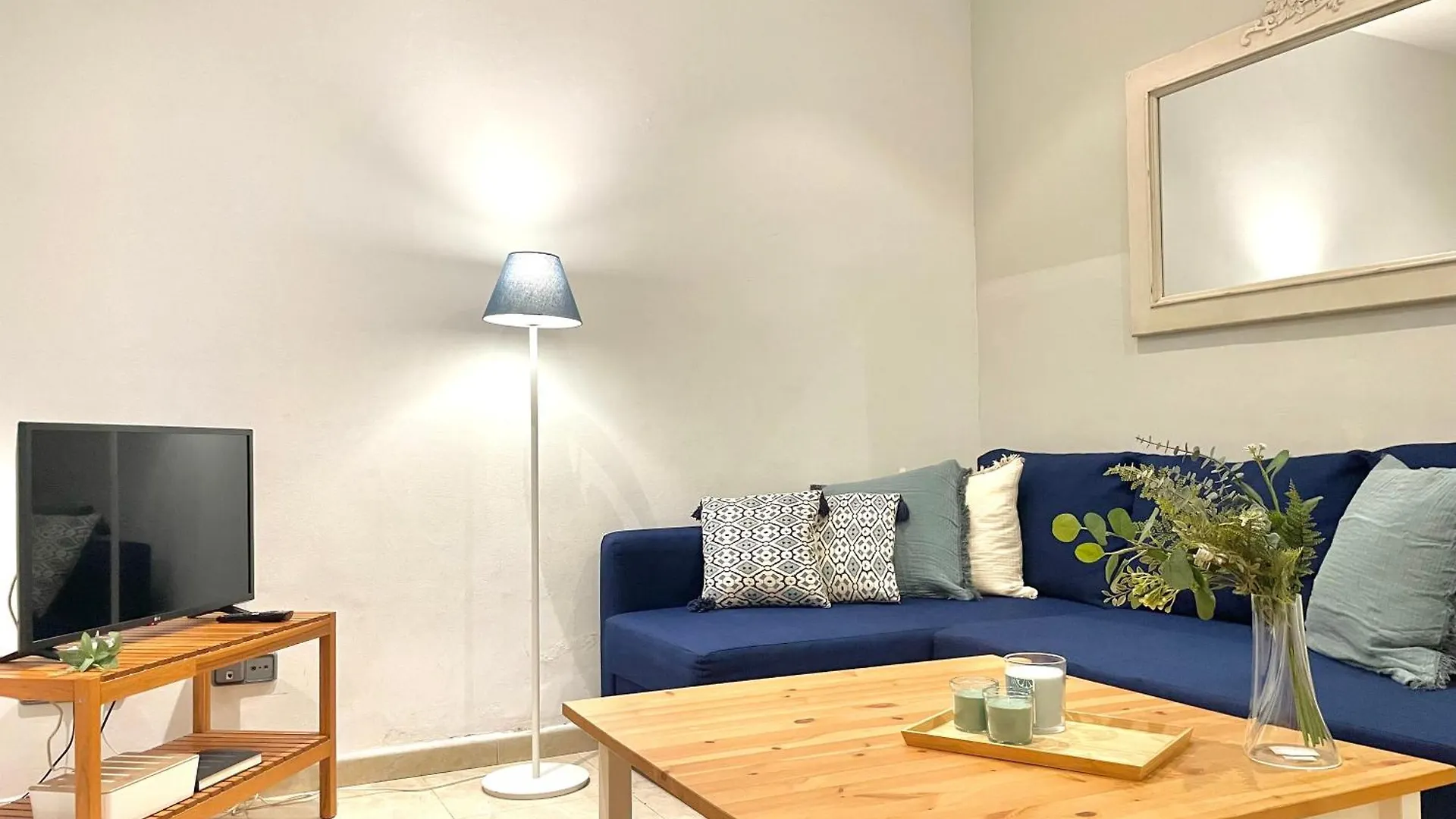 Cozy Apartment 7P With Terrace Barcelona