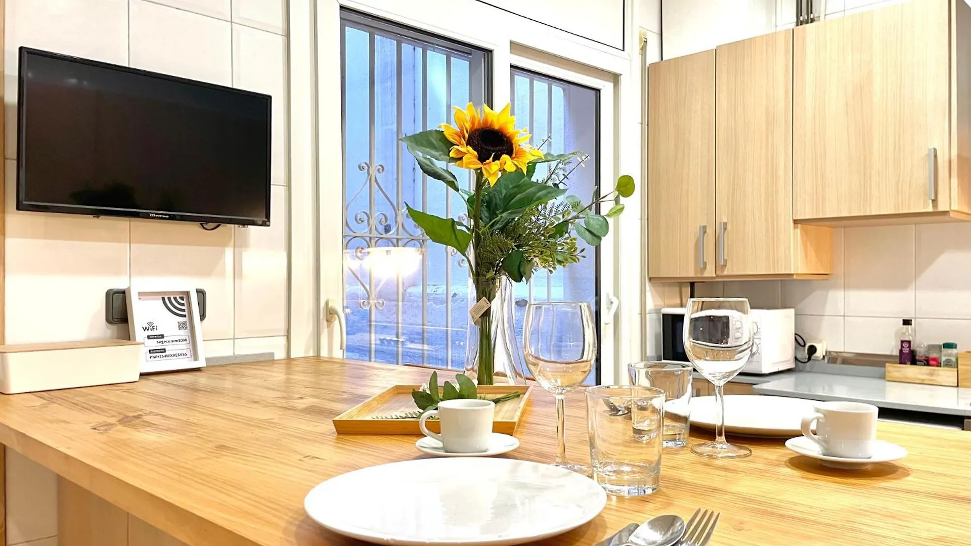 Cozy Apartment 7P With Terrace Barcelona